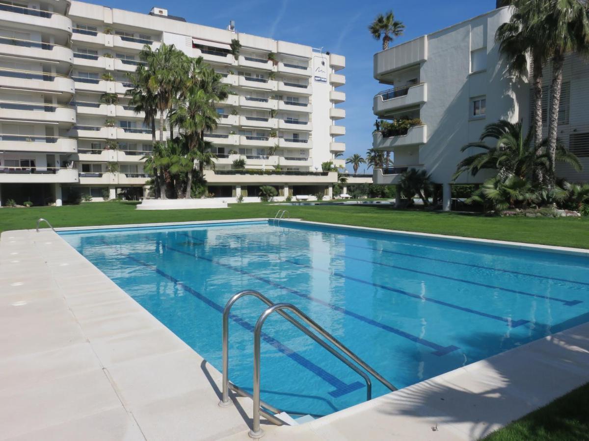 Mediterraneo Seaview Apartment By Hello Homes Sitges Kültér fotó