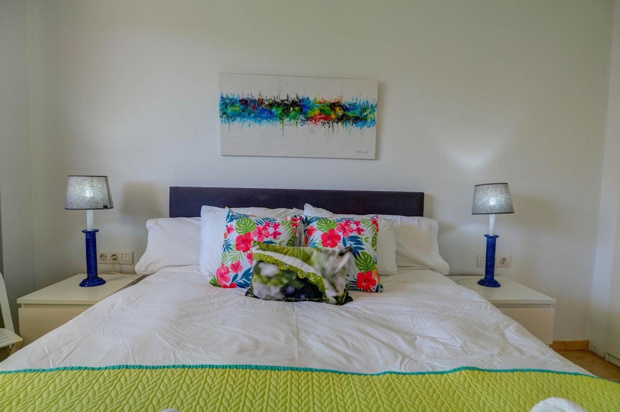 Mediterraneo Seaview Apartment By Hello Homes Sitges Kültér fotó
