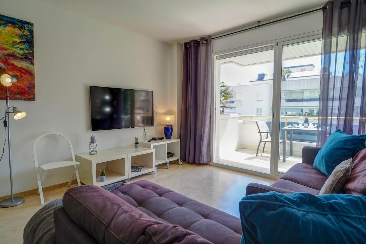 Mediterraneo Seaview Apartment By Hello Homes Sitges Kültér fotó
